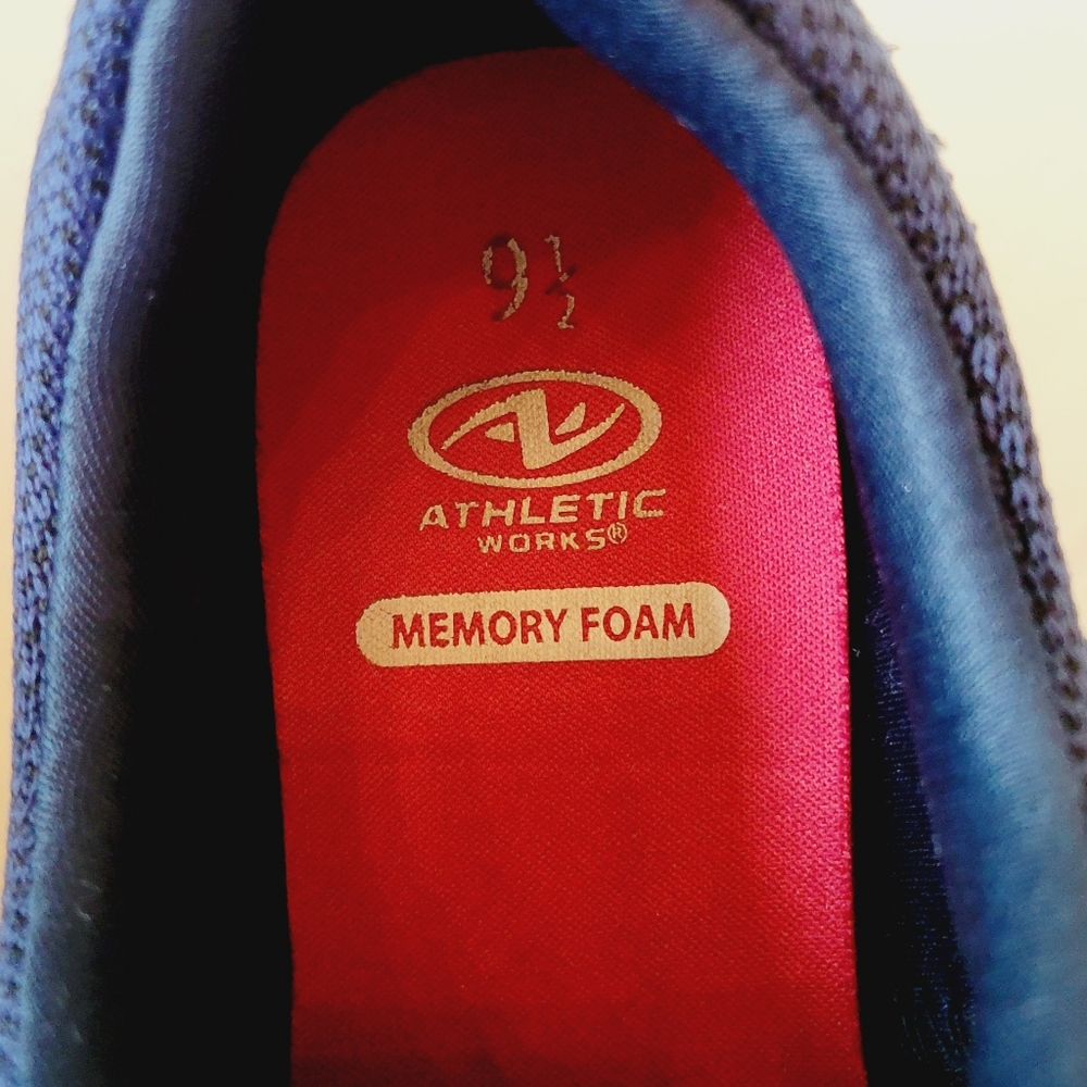 🌺3 For $10 Athletic Works Slip-on Memory Foam Sneakers - Picture 6 of 8